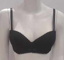 Load image into Gallery viewer, Plus Size Underwire Push Up Bra D &amp; DD
