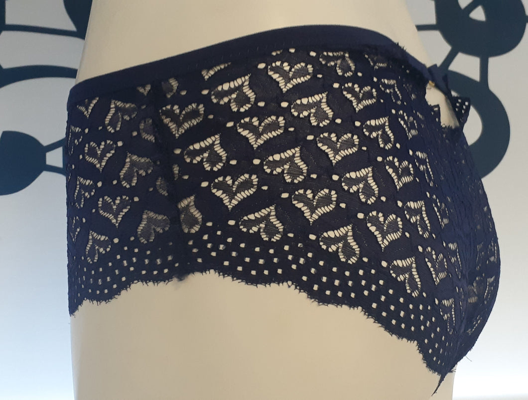 Heart Shape Lace Sexy V-Back Criss Cross Panty