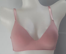 Load image into Gallery viewer, Seamless wire free comfortable T shirt bra
