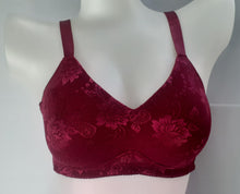 Load image into Gallery viewer, Wire free thinly padded plus size bra
