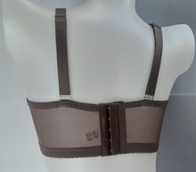 Load image into Gallery viewer, Wire free thinly padded plus size bra

