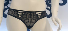 Load image into Gallery viewer, Bra and Panty Set 7610 Black
