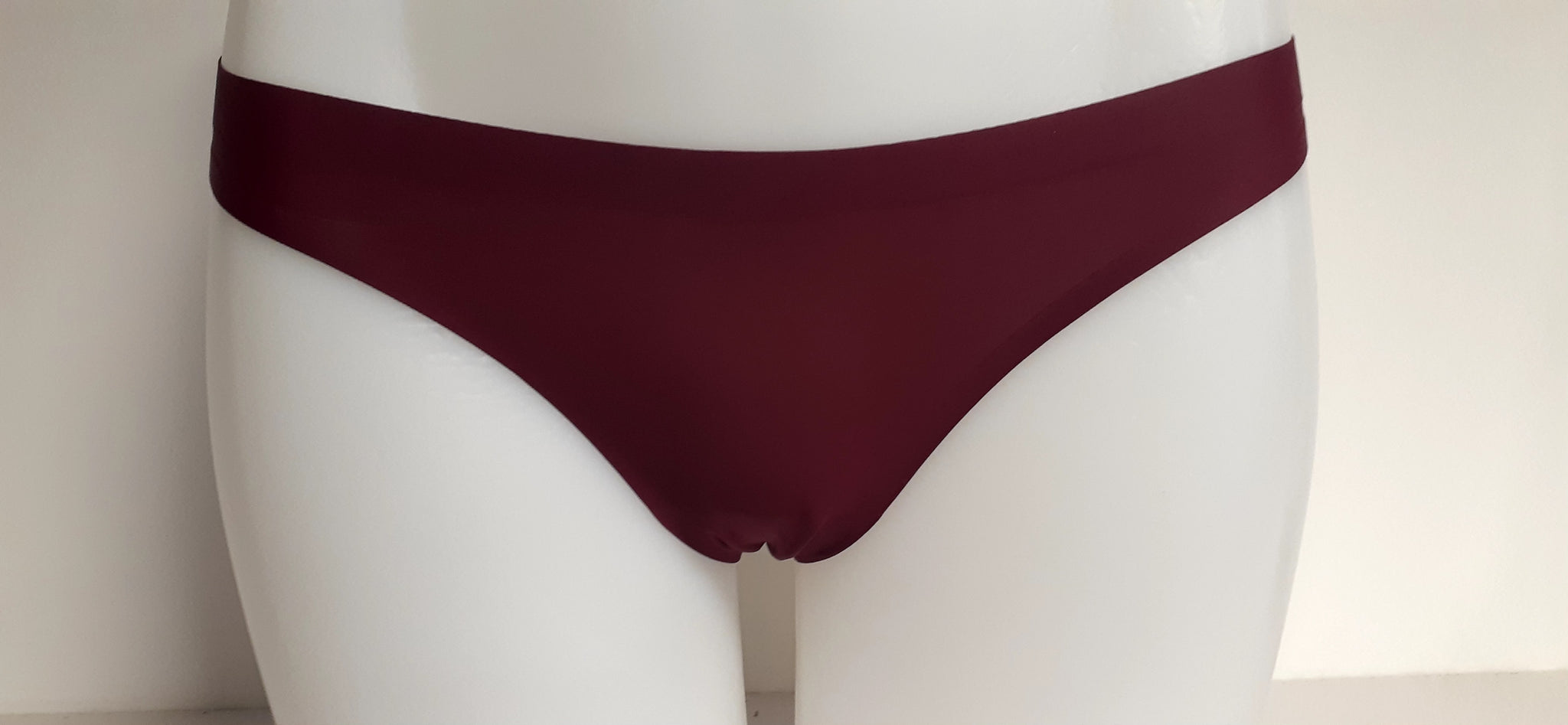 Women Seamless Thongs Mid-Rise Comfy Underwear G-Strings Panties