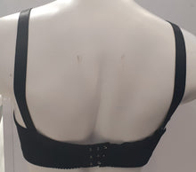 Load image into Gallery viewer, Comfort Wireless and Nonpadded Bra 2243
