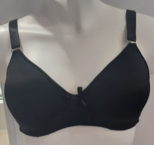 Load image into Gallery viewer, Full Cup Wireless Light Padded Soft Bra
