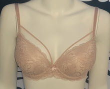 Load image into Gallery viewer, Strappy lacey bra
