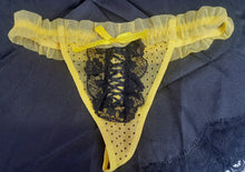 Load image into Gallery viewer, Fancy G-String with polka dot lace
