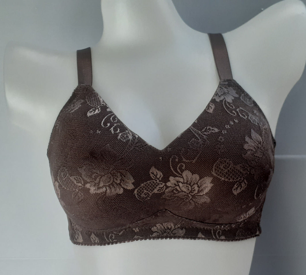 Wire free thinly padded plus size bra