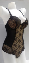Load image into Gallery viewer, Bodysuit with padded cup
