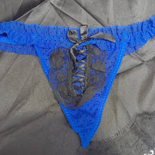 Load image into Gallery viewer, Lace pokadots G-string thongs
